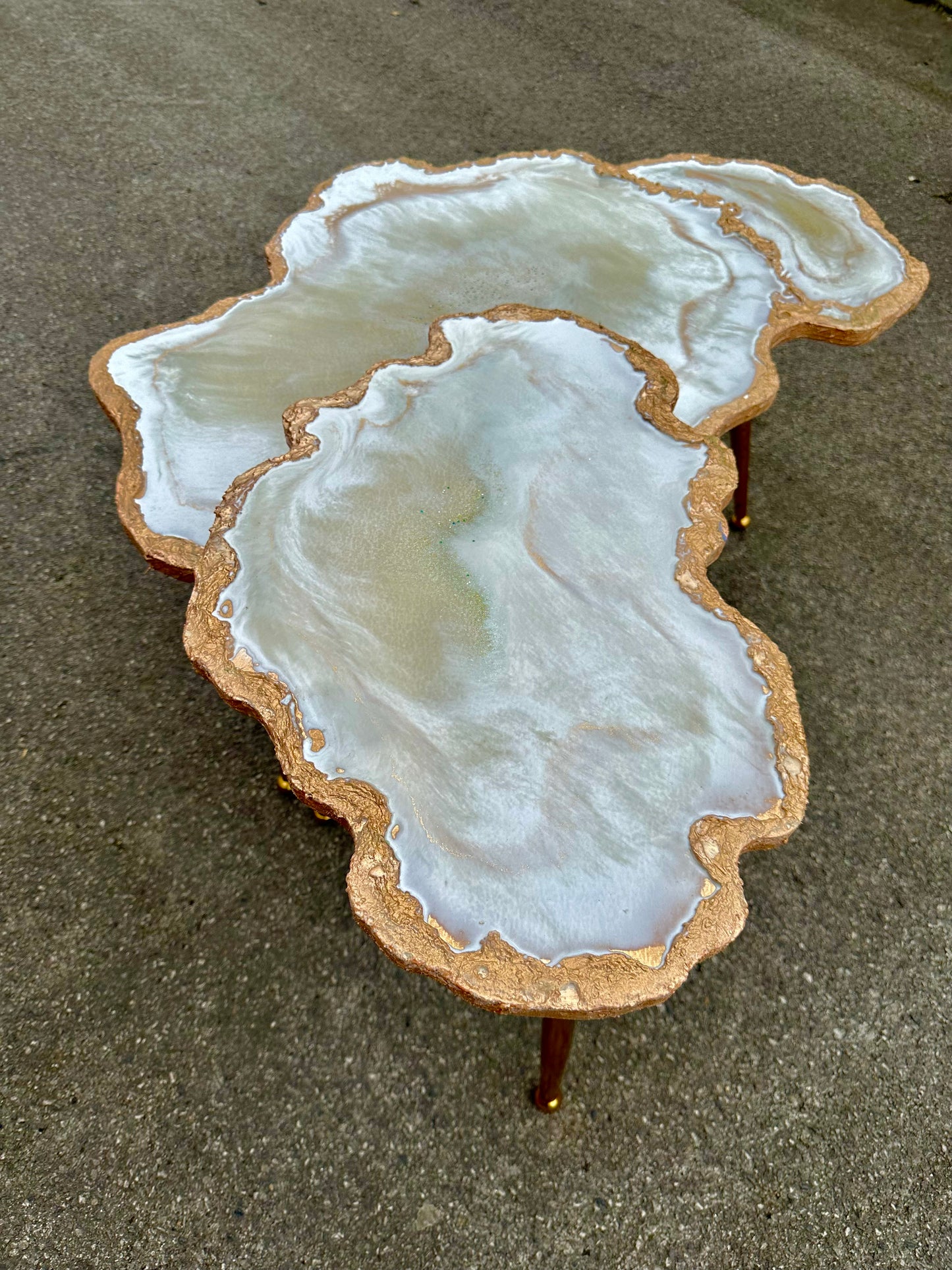 Big Nesting Geode Coffee table white shiny Beige Agate Epoxy Coffee table set