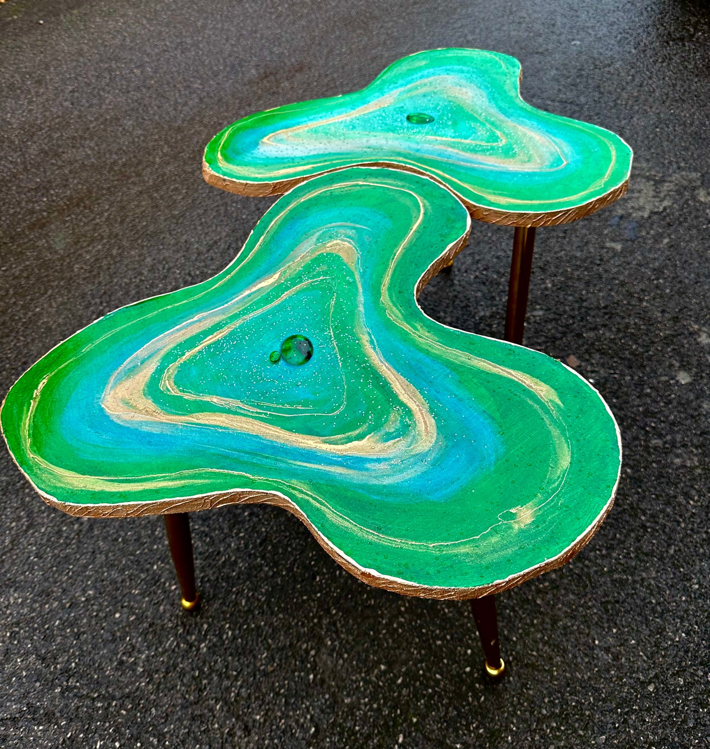 Big Handmade emerald Geode Gold Coffee/table Nesting Epoxy coffee table set