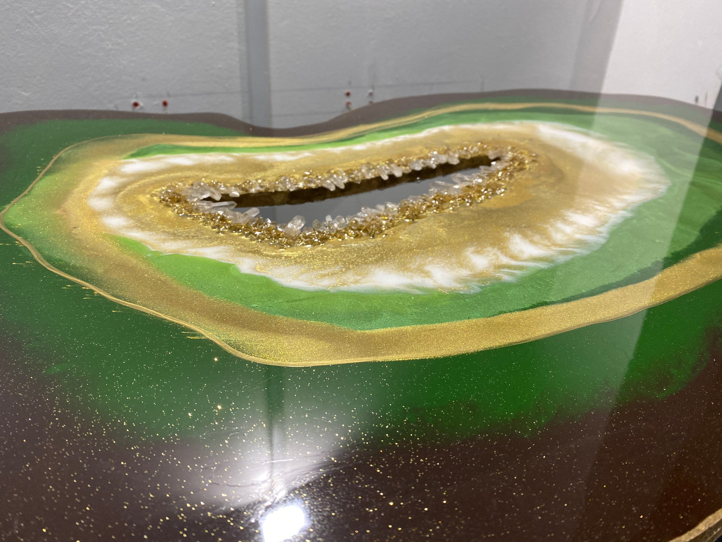 Geode natural Quartz Emerald green coffee table gold metal legs