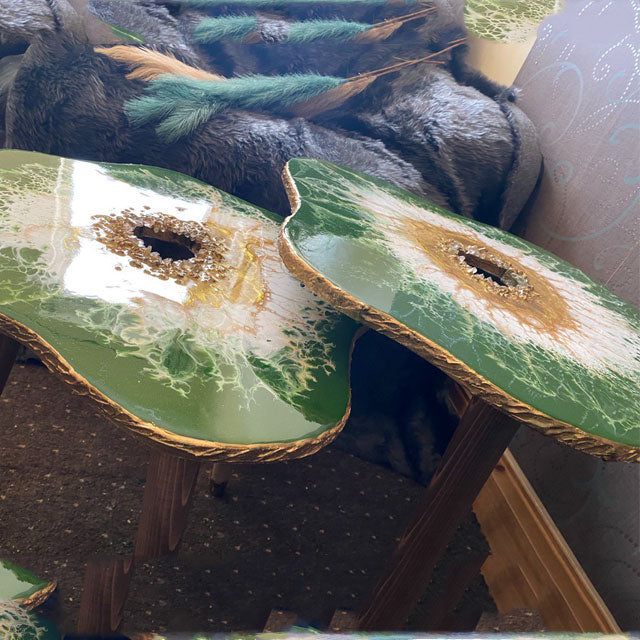 2 X Nesting Green Gold Geode Resin Arnatural Quartz agate Coffee/side Tables with gold metal legs