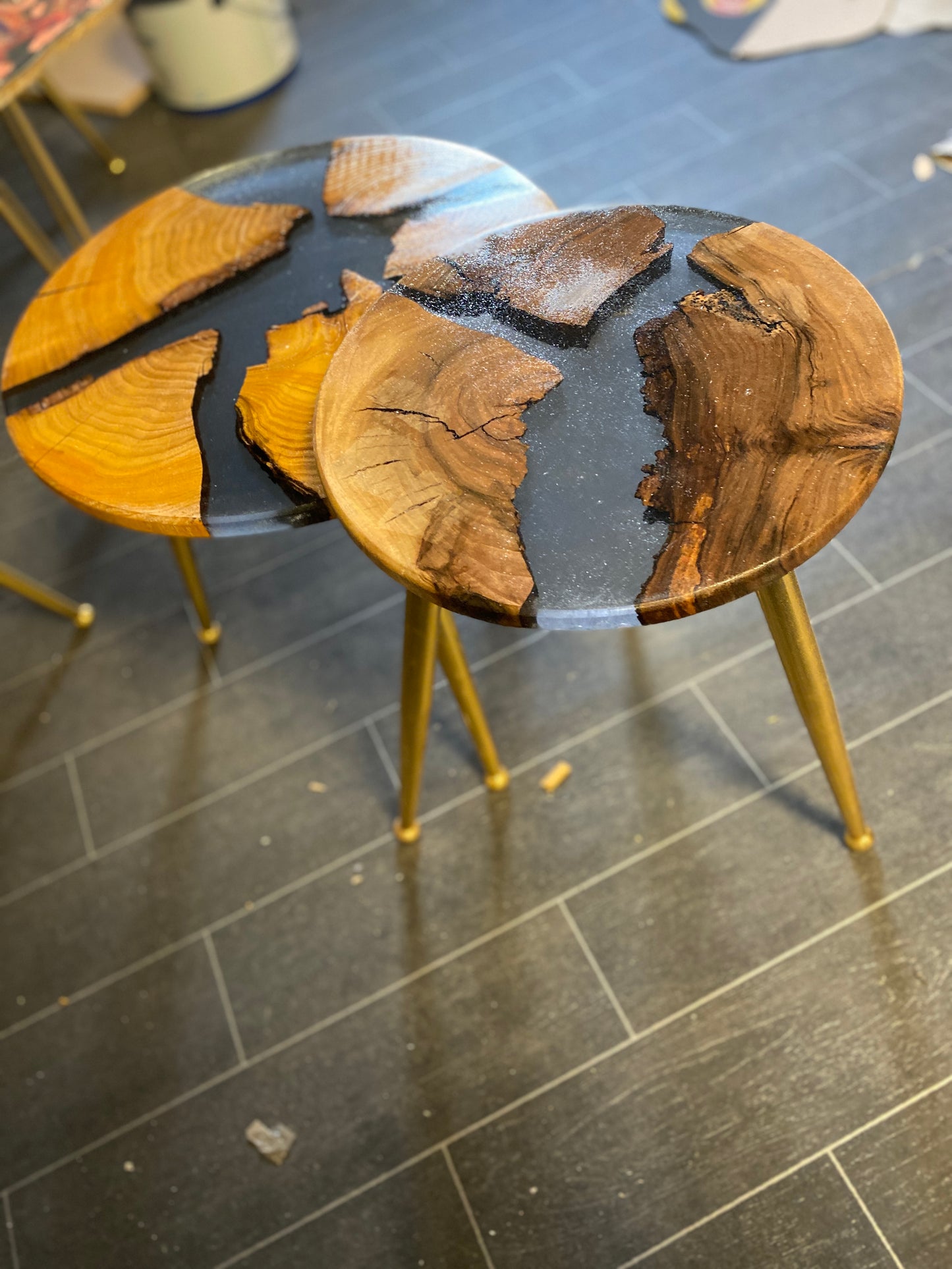 2 X Nesting Epoxy Resin Silver clear Epoxy Rustic Coffee table SET with the gold plated metal legs