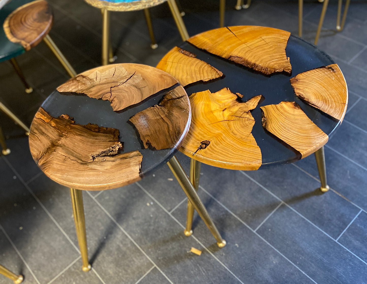 2 X Nesting Epoxy Resin Silver clear Epoxy Rustic Coffee table SET with the gold plated metal legs