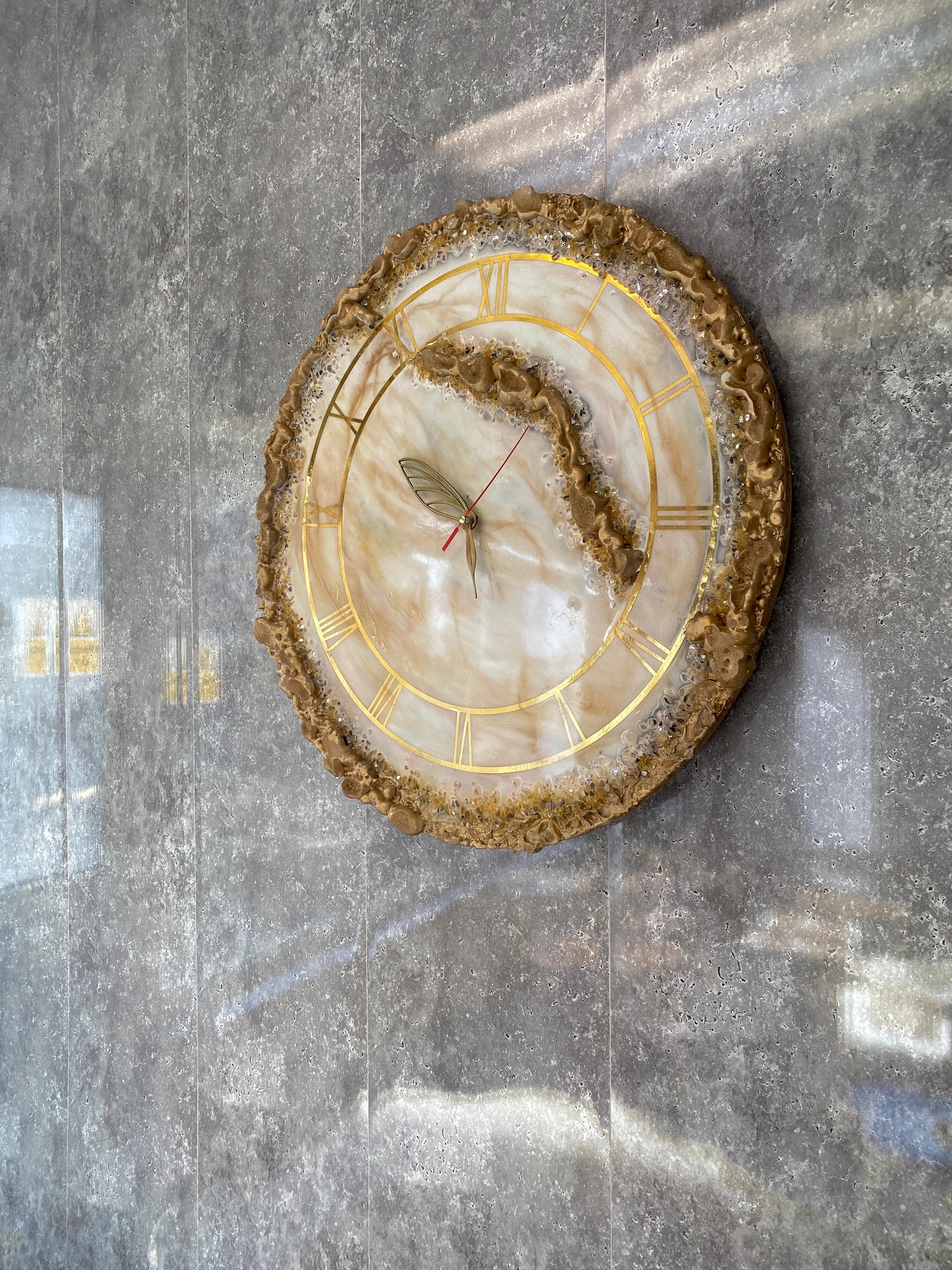 Large Handmade Geode Epoxy Clock Pink Gold wall Ring Clock diameter 50cm pink  Artwork wall Clock