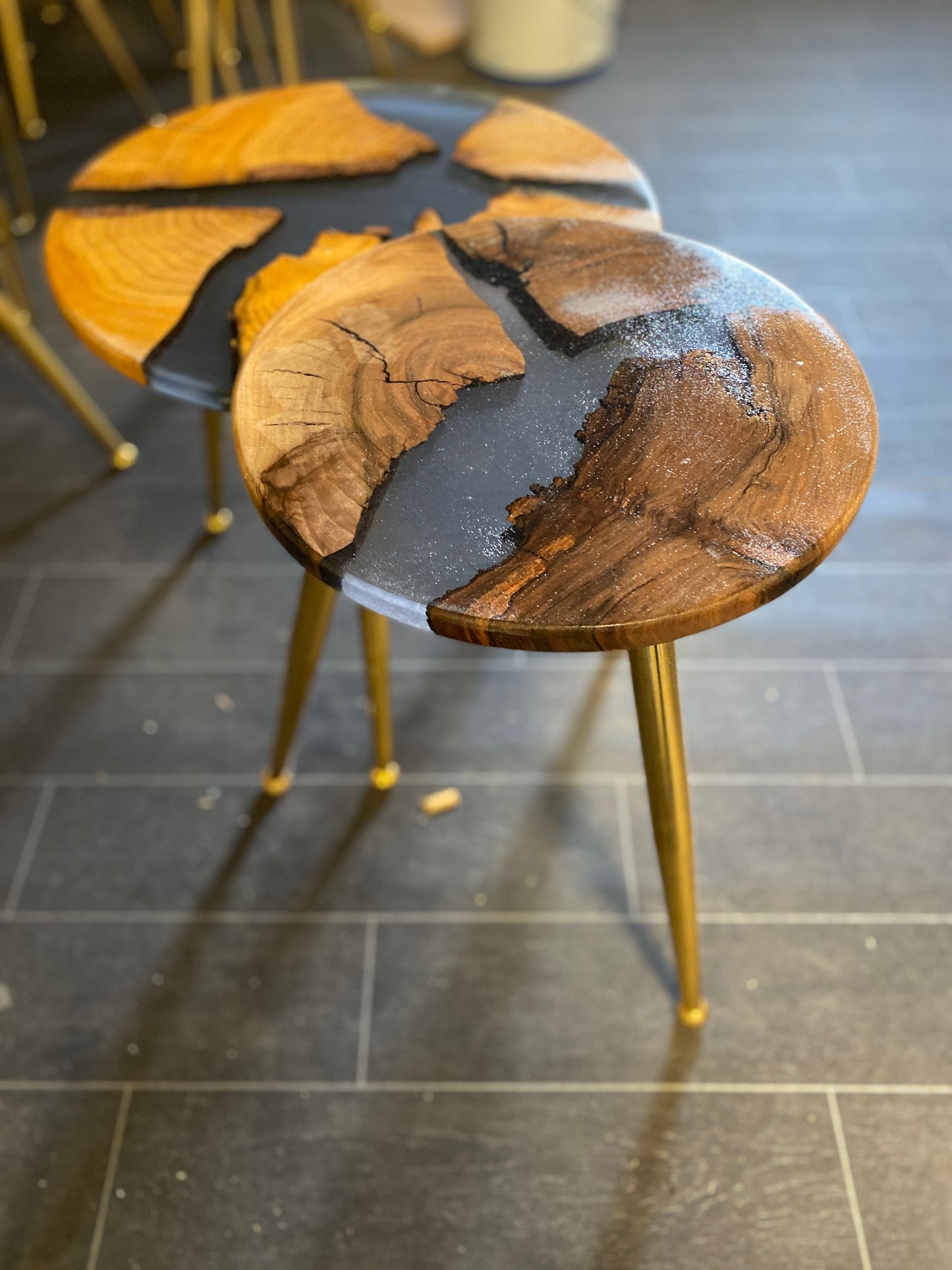 2 X Nesting Epoxy Resin Silver clear Epoxy Rustic Coffee table SET with the gold plated metal legs