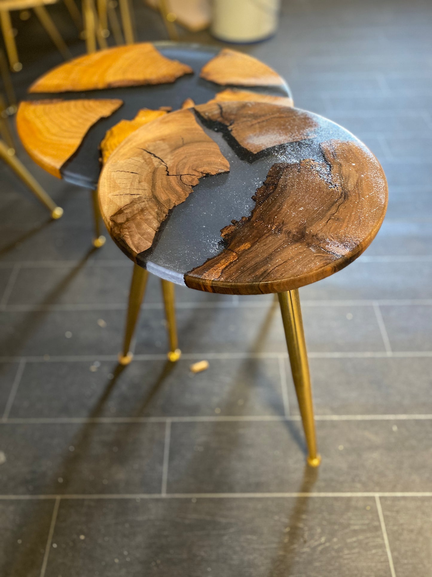 2 X Nesting Epoxy Resin Silver clear Epoxy Rustic Coffee table SET with the gold plated metal legs